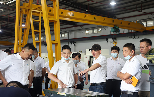 �߽�����������ȷ��������